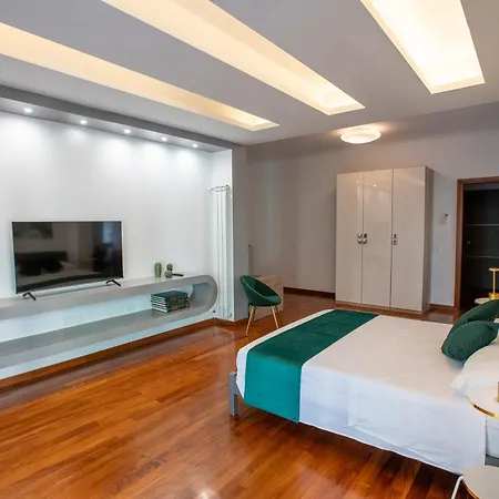 Rione Alto House * Naples